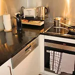 Zentral, Free Parking, Wifi, Naehe Bahnhof, Shops Frutigen